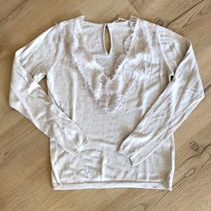 Anthropologie sweater. Pale heather pink. Size S